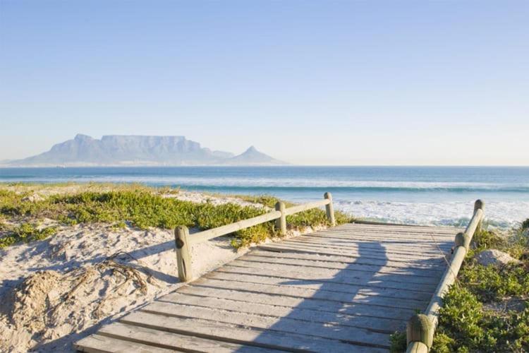 Apartment Modern Beachfront 2 Bed, 2 Bath- 143 Eden, Big Bay *