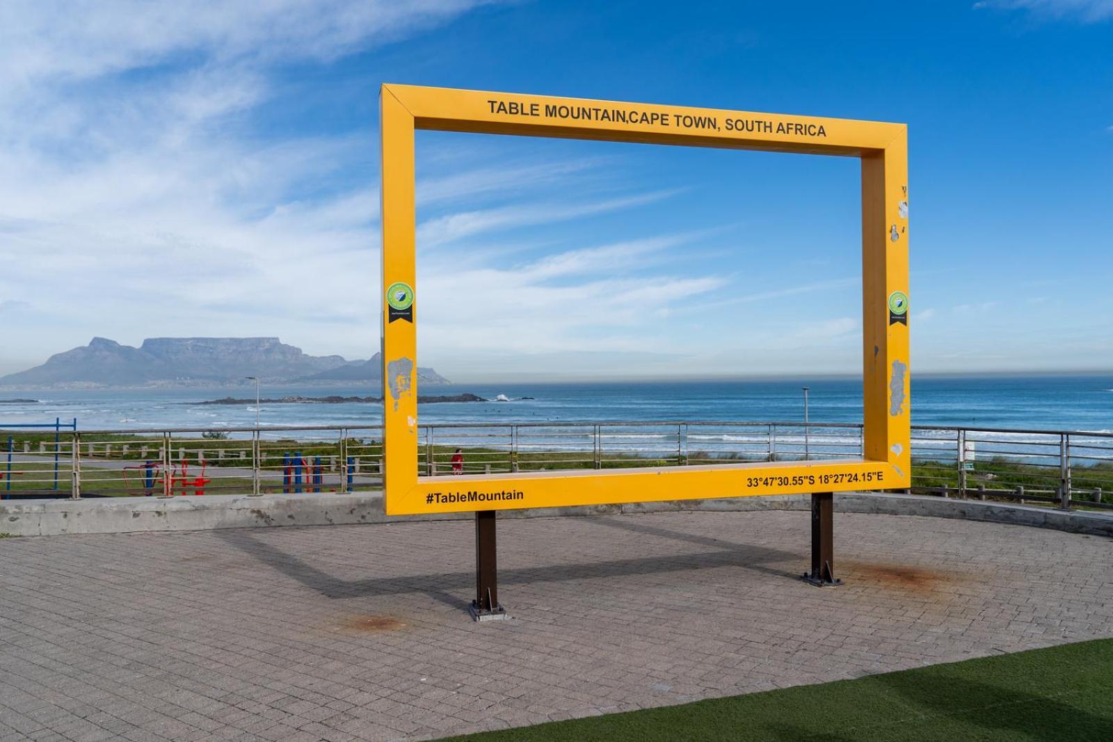 Apartment Modern Beachfront 2 Bed, 2 Bath- 143 Eden, Big Bay *
