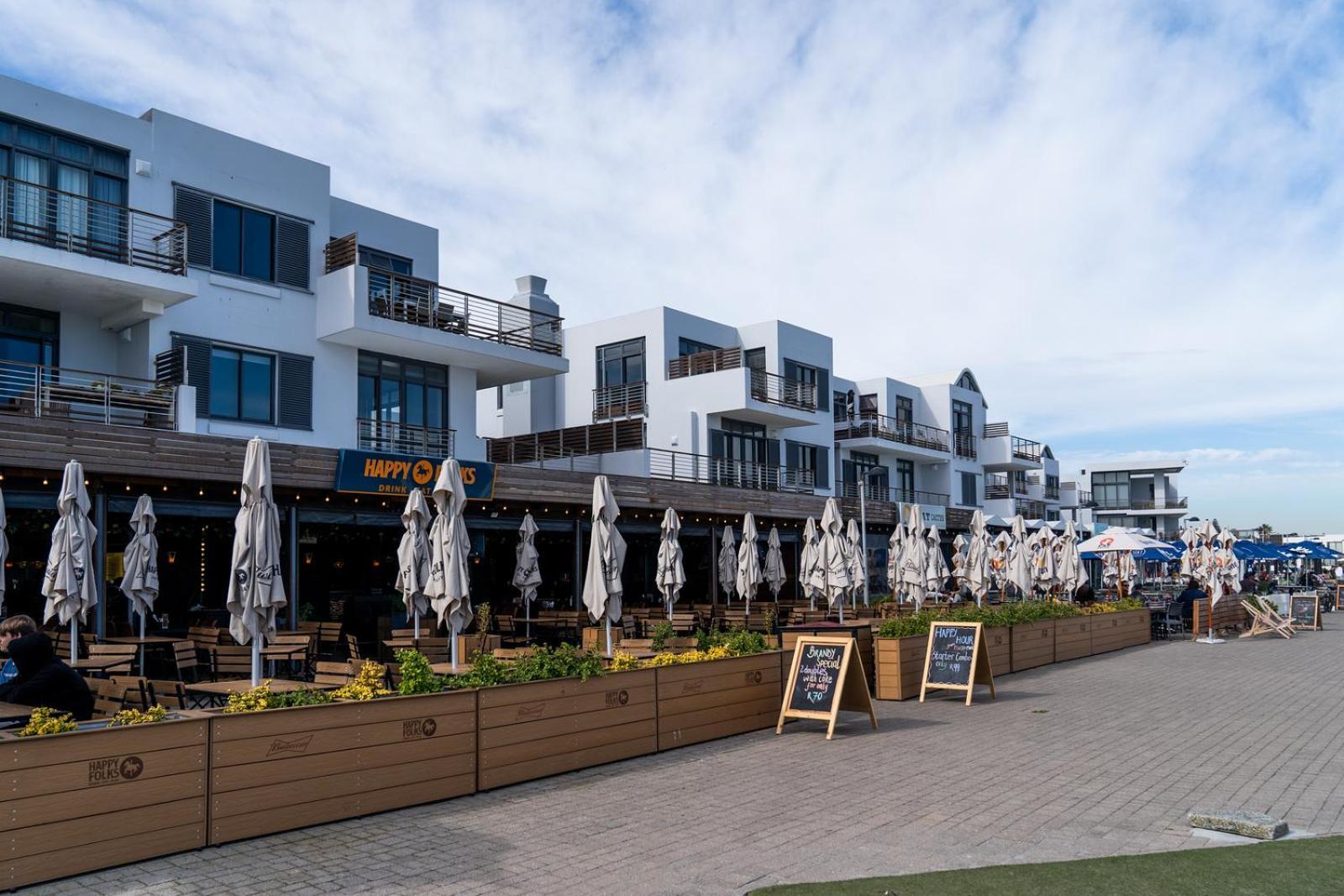 Apartment Modern Beachfront 2 Bed, 2 Bath- 143 Eden, Big Bay Cape Town
